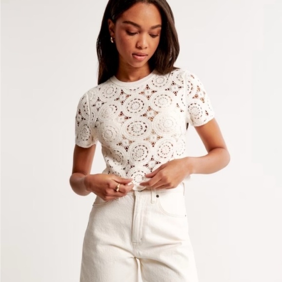 Abercrombie & Fitch Tops - Abercrombie & Fitch White Crochet Women's Top